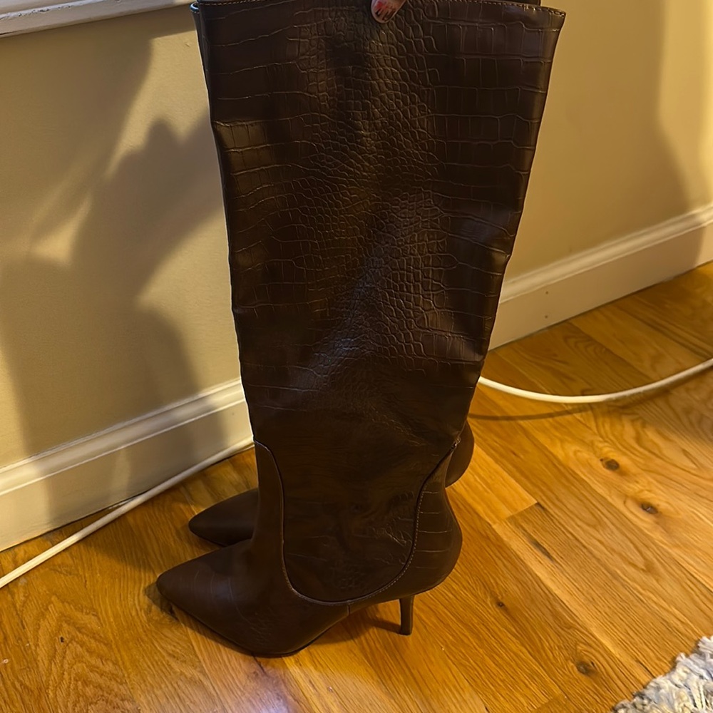 Express leather boots